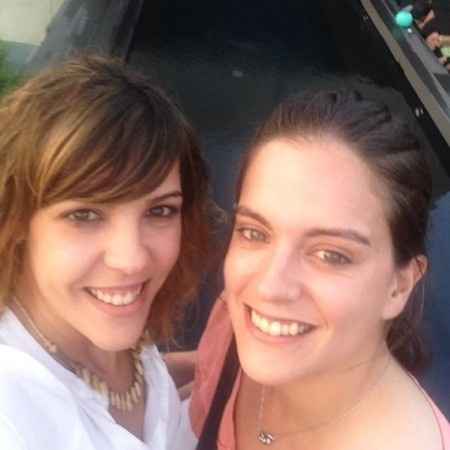 Mary, ganadora 22ª Edición Sorteo Bodas.net, y su pareja, Lorena.