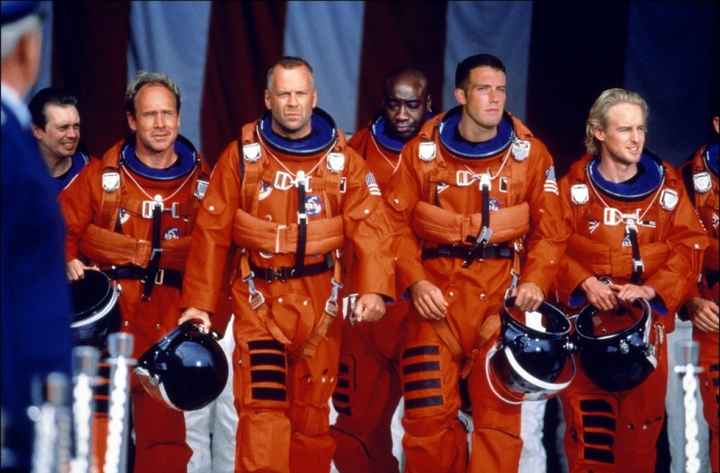 'I Don't Want to Miss a Thing' de Aerosmith - Película: Armageddon