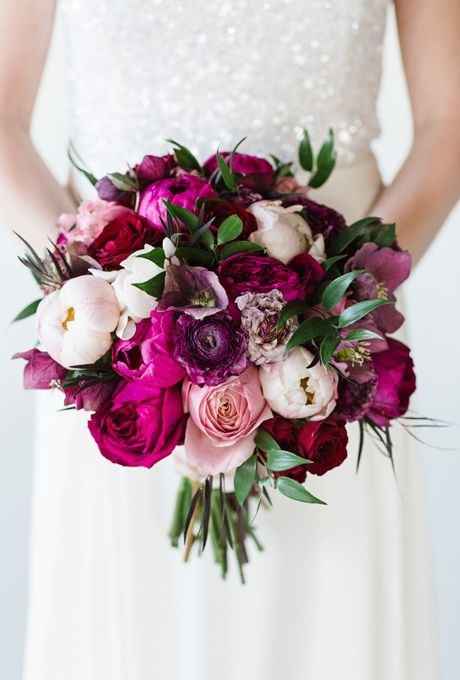 Ramo de novia con peonias