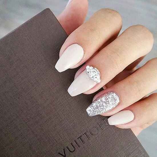 Manicura de novia