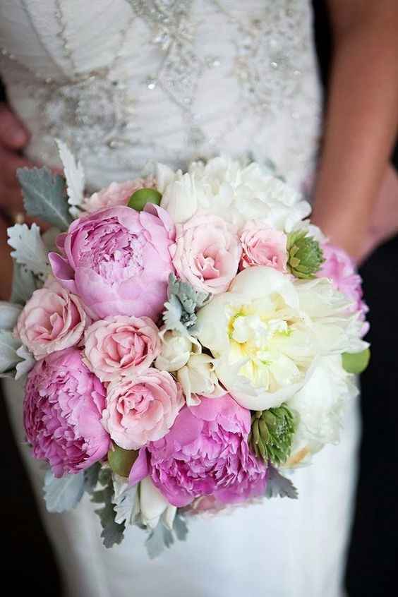 - Los ramos de novia con peonias