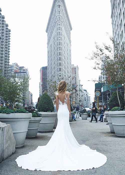 Vestido de novia por detrás