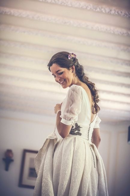 Vestido de novia con manga globo