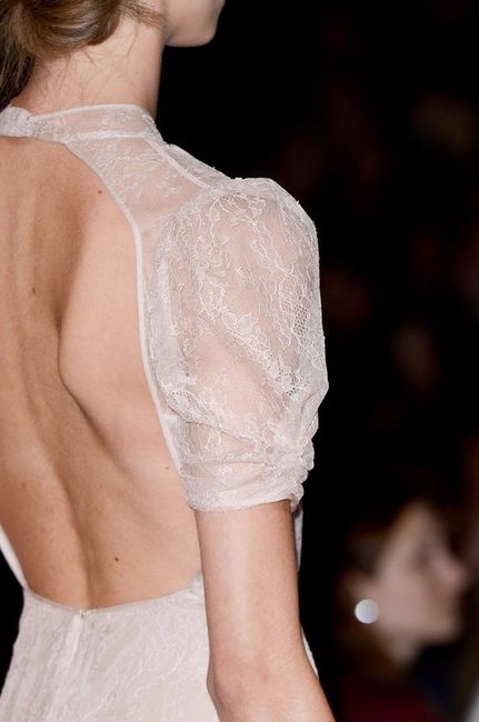 Vestido de novia con manga globo