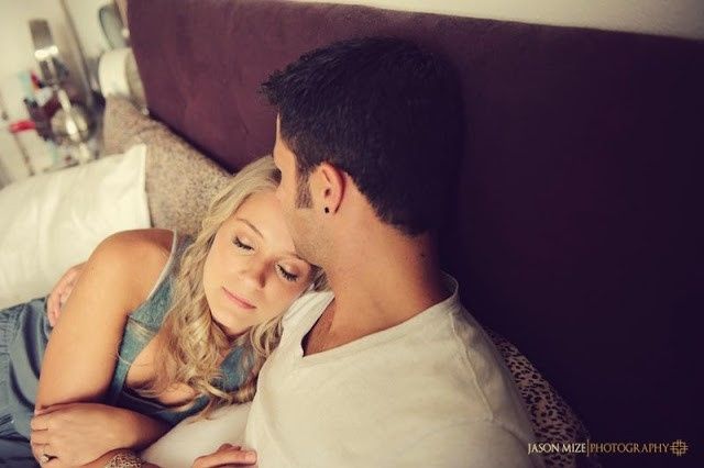 Una guerra de almohadas