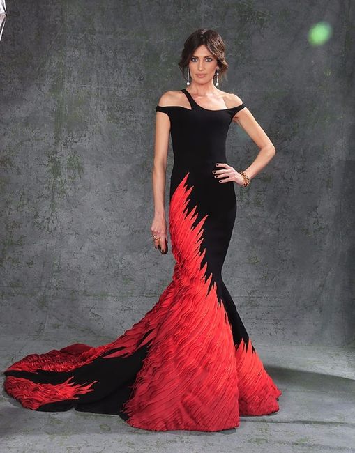 6. Nieves Álvarez