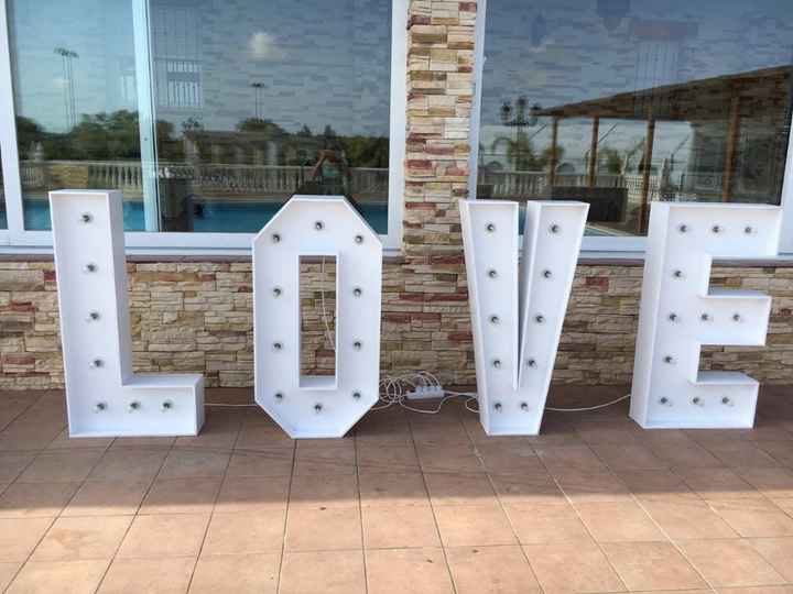 Letras de madera love