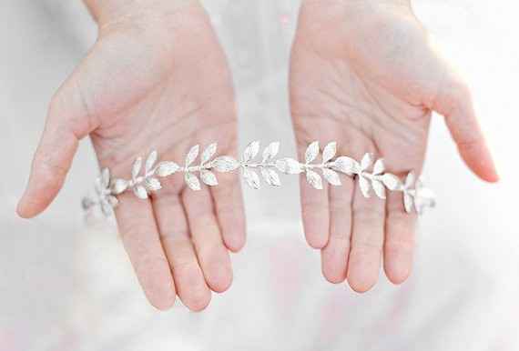 headpiece 44