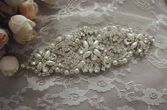 brooch 3