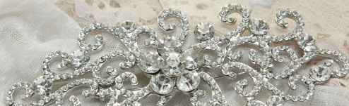 brooch 1