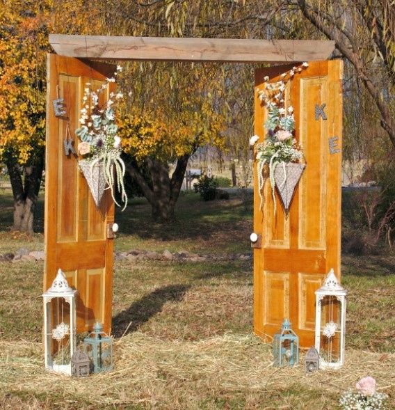 ceremony arch 23
