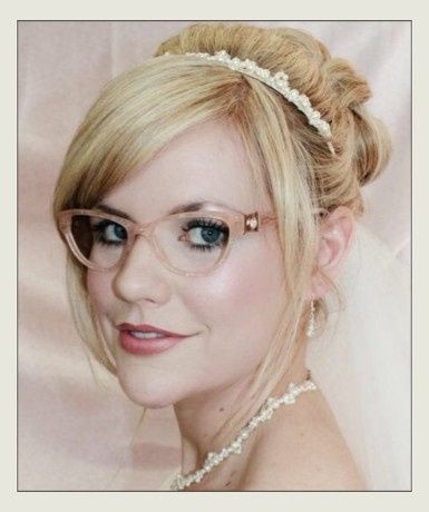 hairpiece and glasses 4