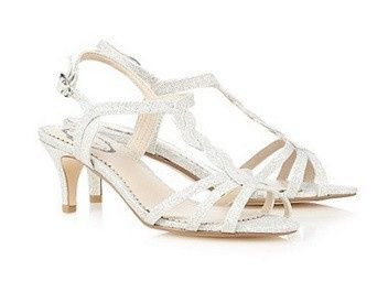 sandals 18
