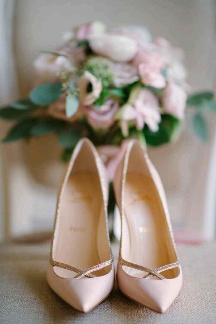 Zapatos de color rosa palo - 1