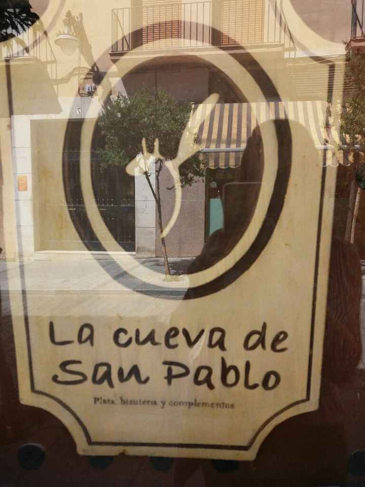 Pendientes "raros", ¿dónde? - 1
