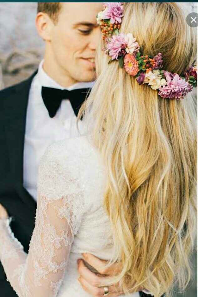 ¿adorno floral en el pelo?' - 4