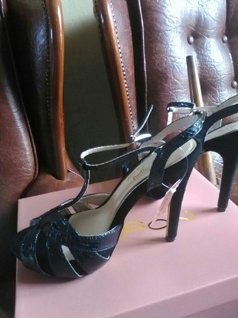 El vestido y zapatos d mi mami - 4