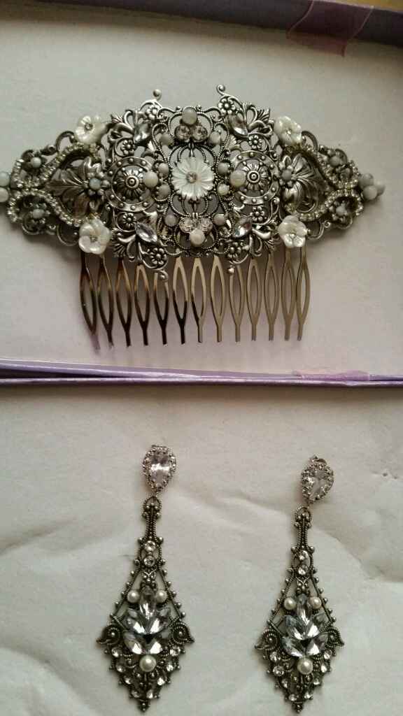Pendientes y peineta - 1
