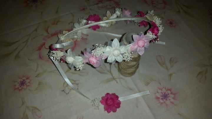 Corona y pulsera niña de arras - 1