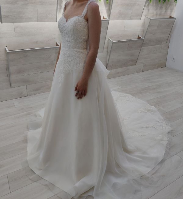 Modelo vestido de novia 3