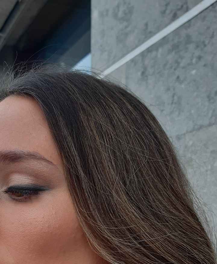 prueba de peinado y maquillaje hechas - 3