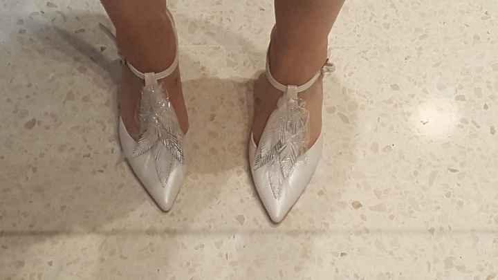 Por fín tengo zapatos - 1