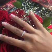 ¿Nos enseñas tu anillo de compromiso? - 1