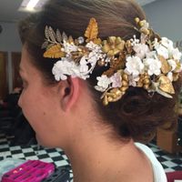 mi tocado de lado