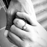 Tu anillo de compromiso, ¿con o sin diamante? - 1