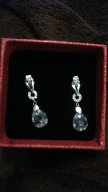 Chicas tengo un dilema con los pendientes ayuda porfa - 1