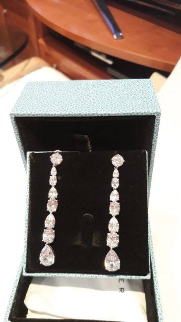 Ya tengo pendientes de novia :) 2