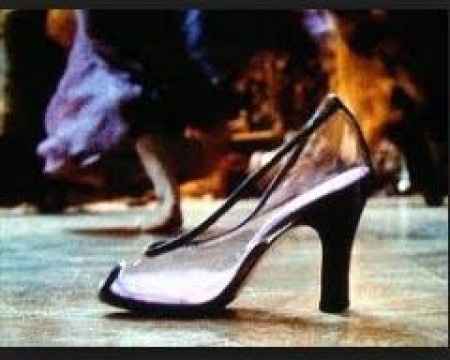 Zapatos inspirados en cenicienta por christian louboutin! - 1