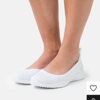 Necesito ayuda con el calzado por fi😢 - 1