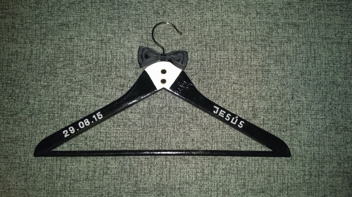 Percha personalizada para el!