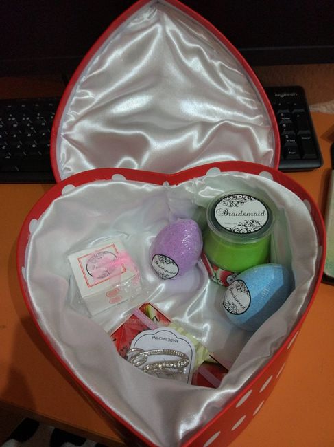 Regalos damas de honor 6