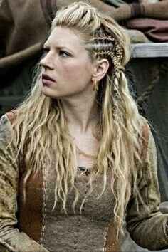  Peinado lagertha! Buscando peluquera Valencia - 1