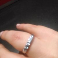 Pongamos todas nuestro anillo de compromiso - 1