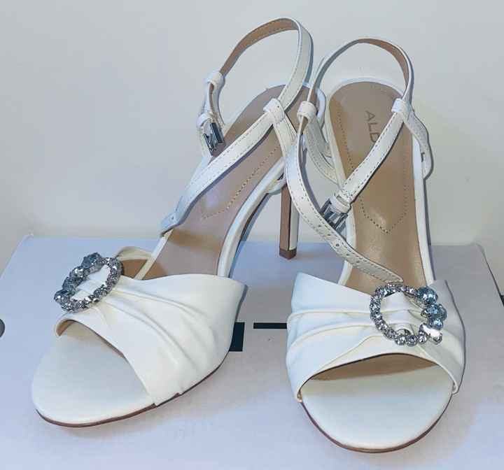 ¿Comprarás los zapatos antes o después de encontrar el vestido? - 1