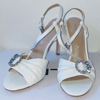 ¿Comprarás los zapatos antes o después de encontrar el vestido? - 1