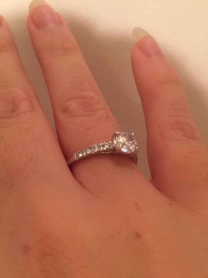 Este es mi anillo de pedida, me gustaría ver el vuestro - 1