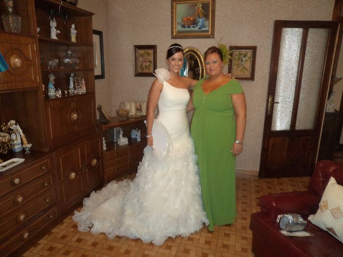 CON MI HERMANA LA MAYOR