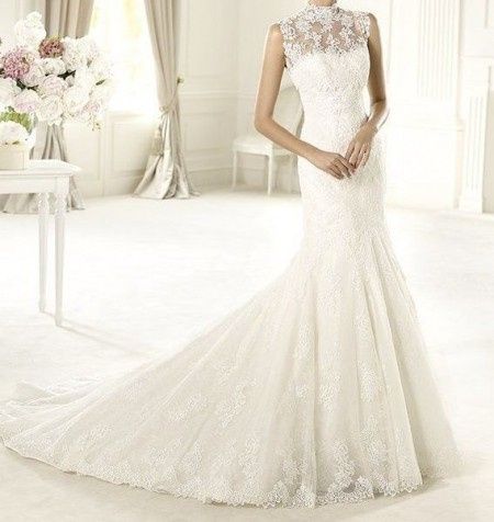 modelo urdiel pronovias completo