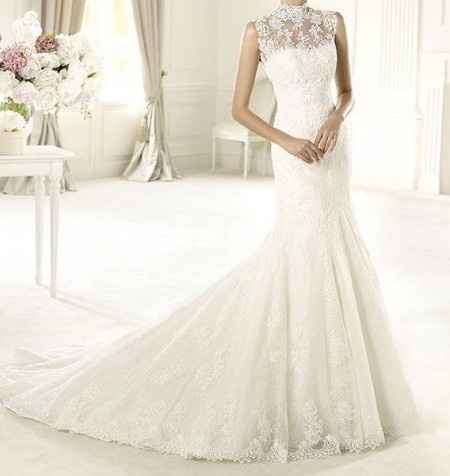modelo urdiel pronovias completo