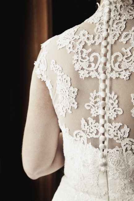 DETALLE ESPALDA VESTIDO DE NOVIA URDIEL PRONOVIAS
