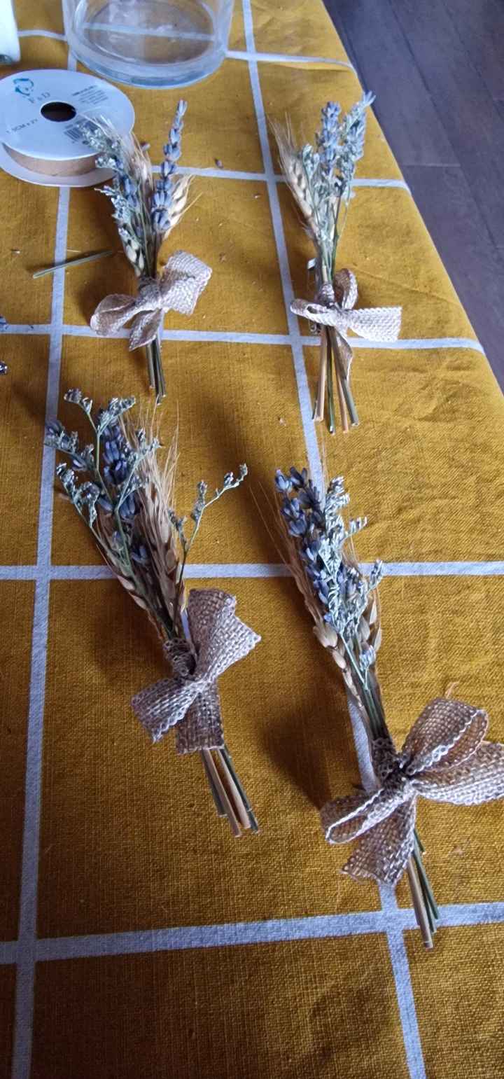 Ramo y complementos florales - 1