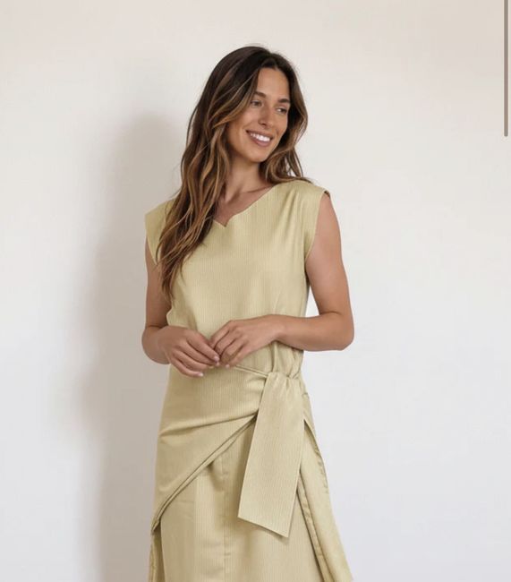 Vestidos de invitada, celebraciones o eventos especiales! Tejidos únicos, os van encantar son muy es