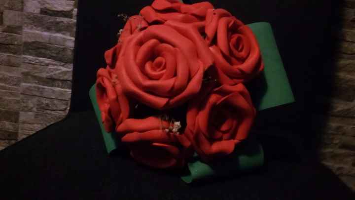 Ramo de rosas goma eva