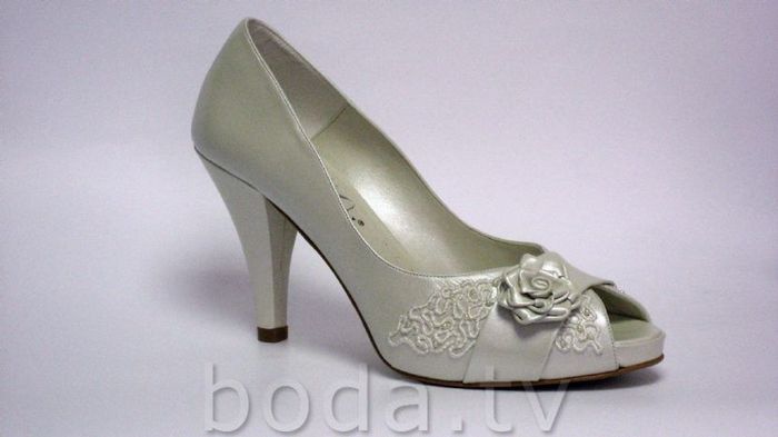 ESTOS SON MIS ZAPATOS