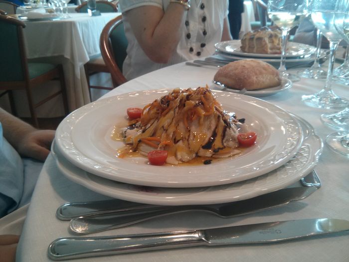 Ensalada de pintada