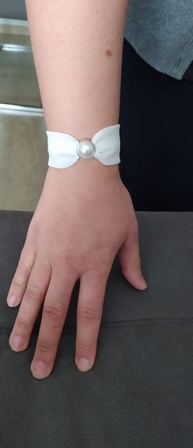 Pulsera con tela del vestido de novia 1